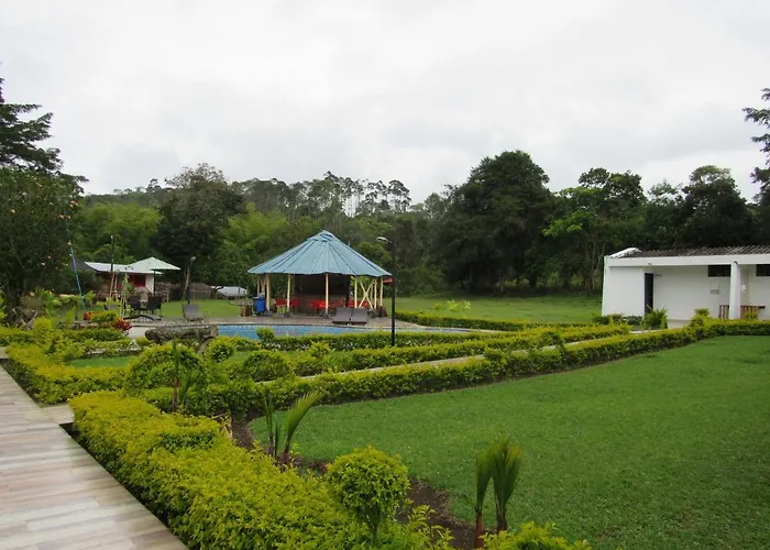 Hotel Yalconia