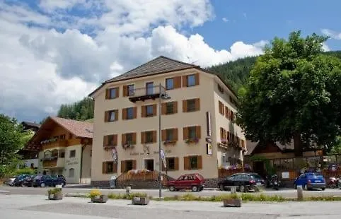Gasthof Zum Weissen Roessl