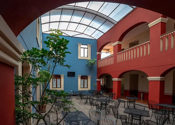 Hotel Real de Naturales