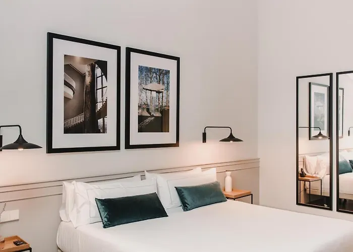 Room Mate Collection Helen Berger