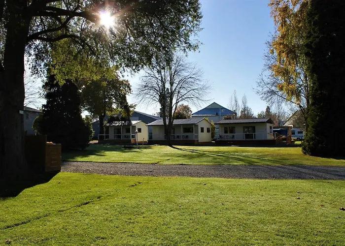 Geraldine Top 10 Holiday Park
