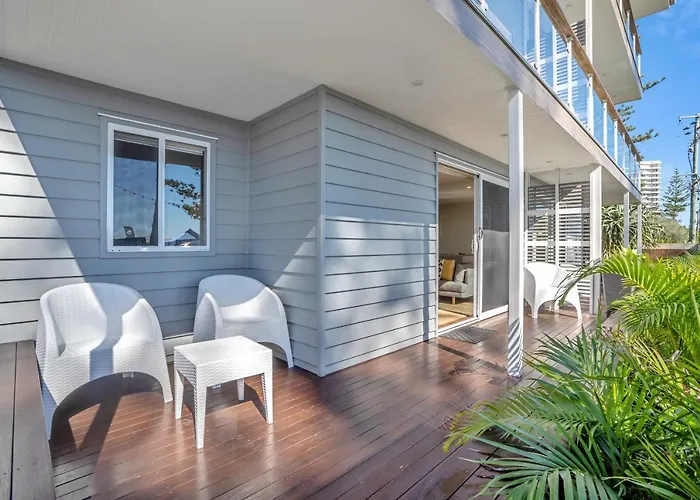 Bujerum Apartments On Burleigh