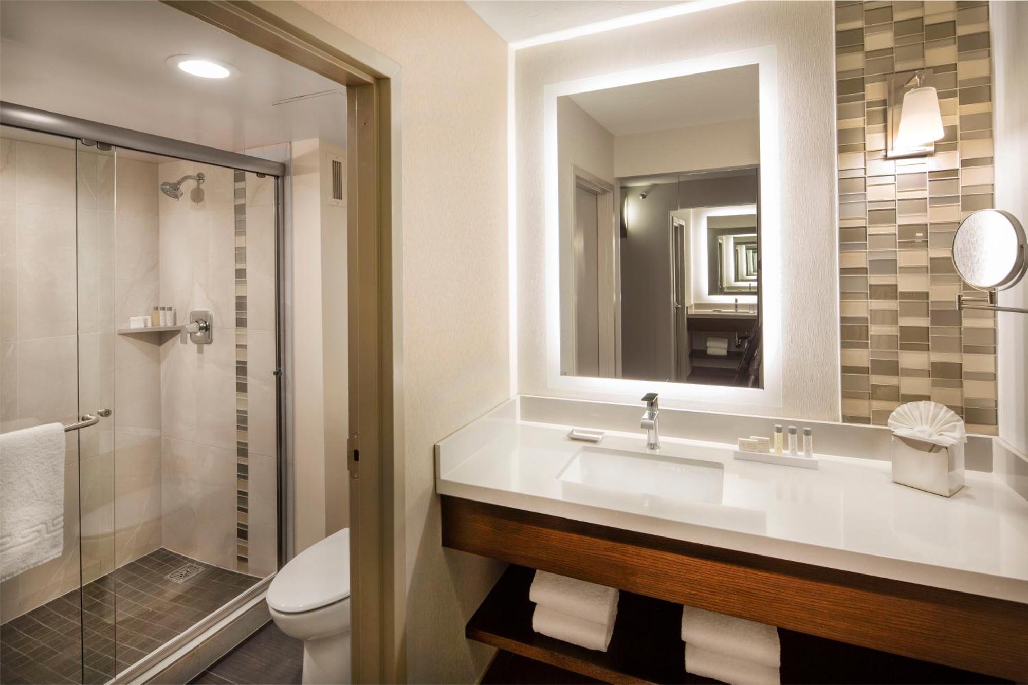Silver Legacy Reno, A Caesars Destination