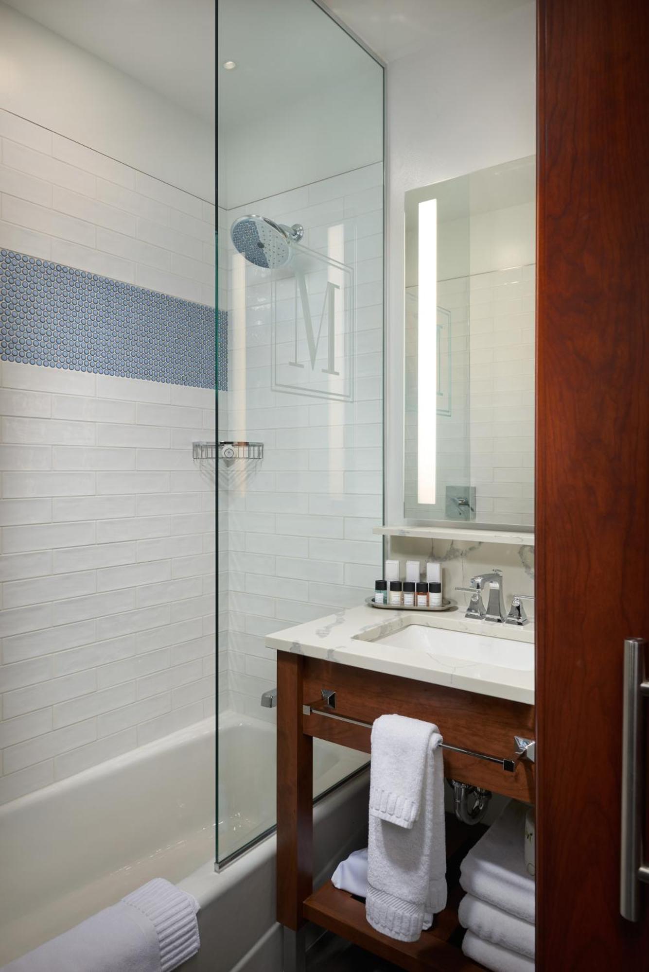 The Merrill Hotel & Conference Center, Muscatine, A Tribute Portfolio Hotel
