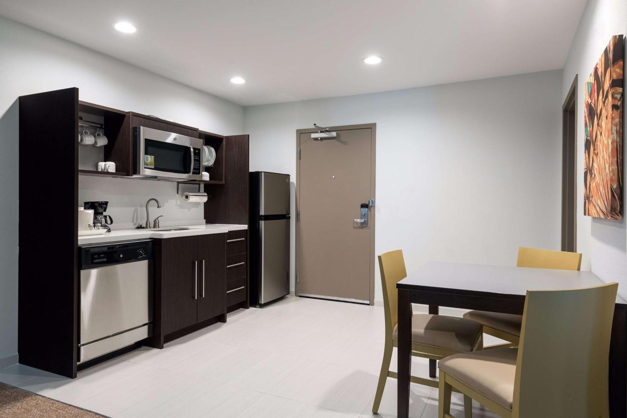 Home2 Suites By Hilton Charlotte University Research Park