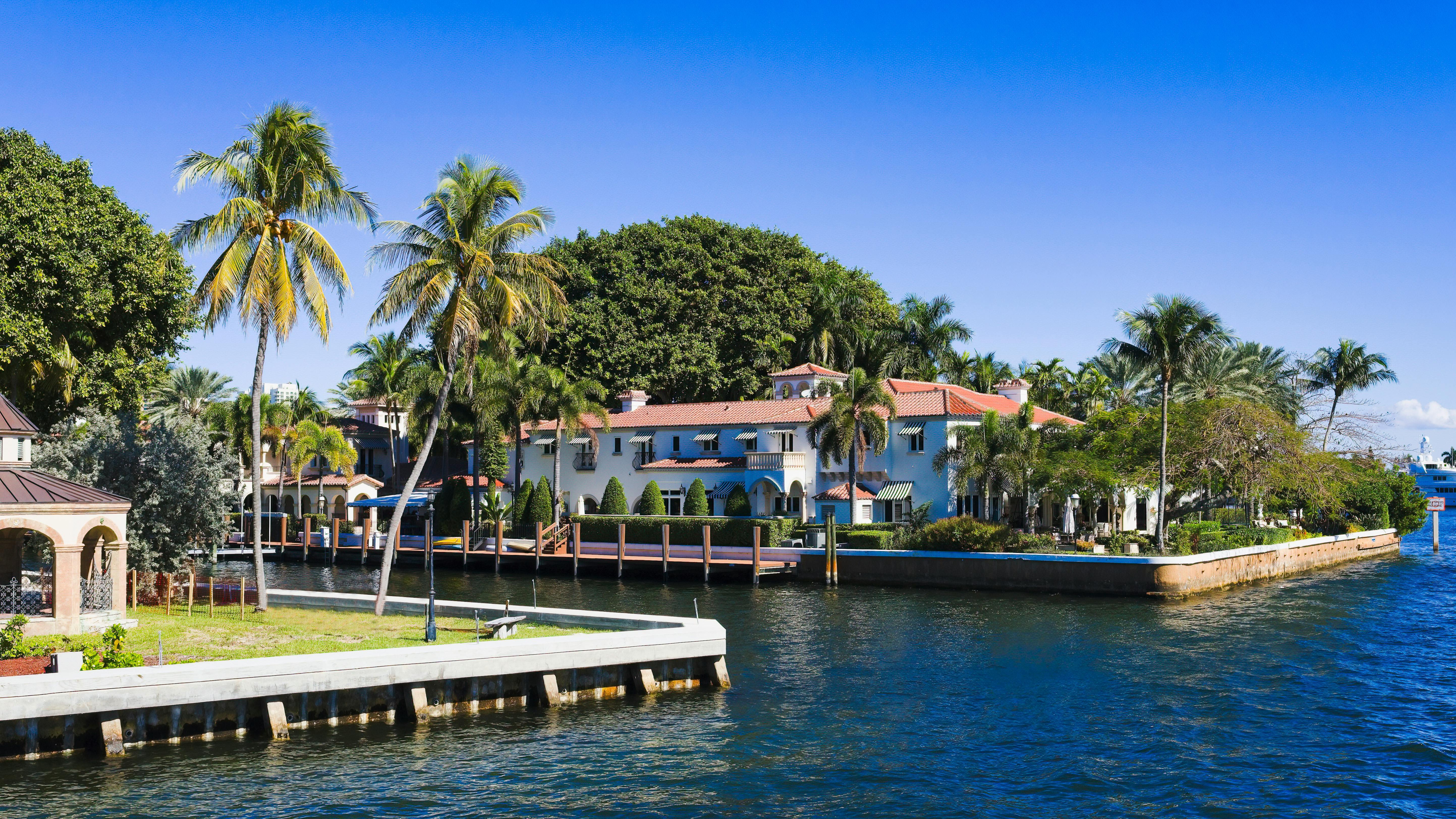 Fort Lauderdale Villas with private pool