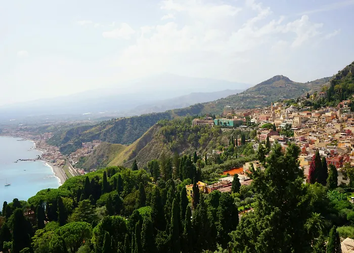 Villas con piscina privada en Taormina