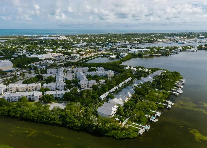 Blue Flamingo Resort Key West