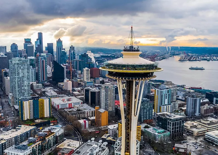 Seattle Hotels With Pool